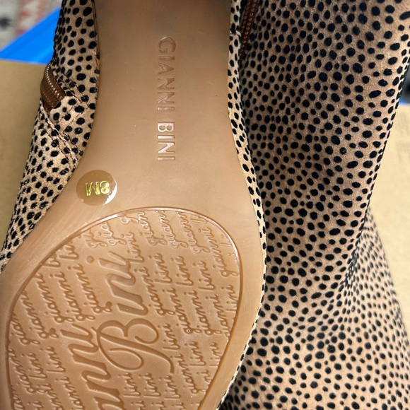 Ankle boots size 8 - Picture 4 of 9